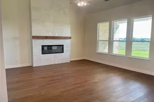 221 Marie Ln, Waxahachie, TX 75167 - Photo 6
