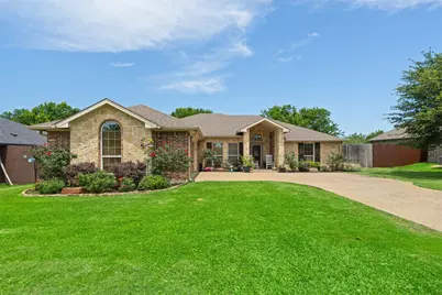 916 Winged Foot, Corsicana, TX 75110 - Photo 1