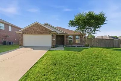 301 Long Prairie Drive, Forney, TX 75126 - Photo 2