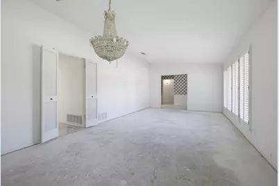 21 Crosslands Road, Benbrook, TX 76132 - Photo 6