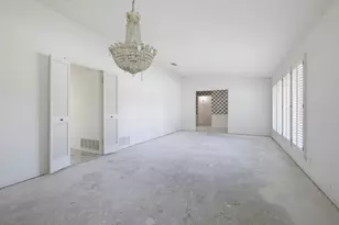 21 Crosslands Rd, Benbrook, TX 76132 - Photo 6
