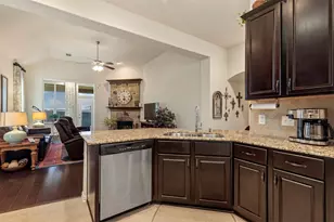8012 Vista Creek Ln, Sachse, TX 75048 - Photo 8