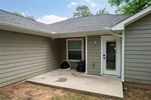 231 W Murray St, Denison, TX 75020 - Photo 26
