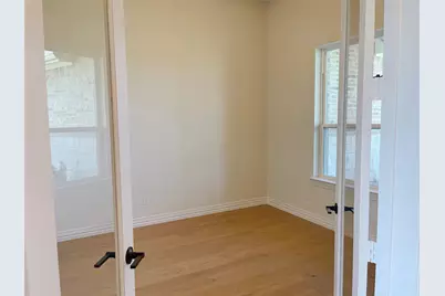 211 Marie Lane, Waxahachie, TX 75167 - Photo 4
