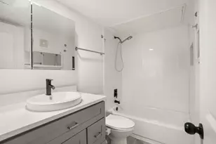 2505 Wedglea Dr, Dallas, TX 75211 - Photo 16