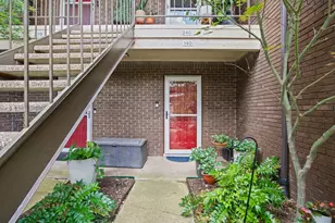 2505 Wedglea Dr, Dallas, TX 75211 - Photo 2
