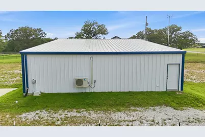 579 County Road 4599, Boyd, TX 76023 - Photo 26