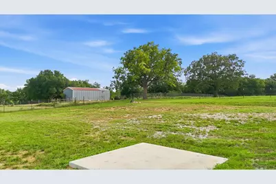 579 County Road 4599, Boyd, TX 76023 - Photo 8
