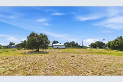 579 County Road 4599, Boyd, TX 76023 - Photo 22
