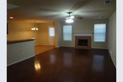 904 Mazatlan Court, Arlington, TX 76002 - Photo 2