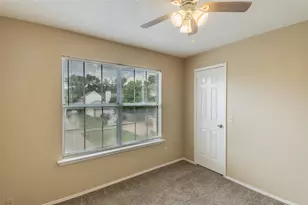 311 Pemberton Pl, Cedar Hill, TX 75104 - Photo 16