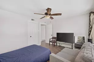 2310 Costa Mesa Dr, Dallas, TX 75228 - Photo 18