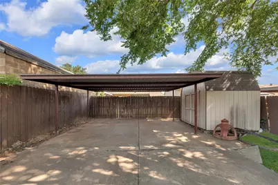 613 Canterbury Street, Euless, TX 76039 - Photo 18