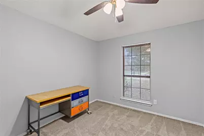 2910 Menlo Park Lane, Carrollton, TX 75007 - Photo 10