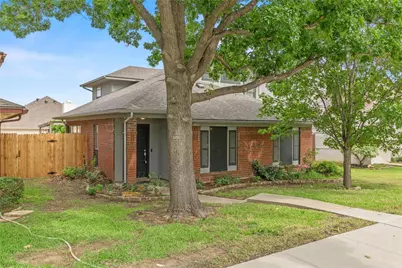 2910 Menlo Park Lane, Carrollton, TX 75007 - Photo 2