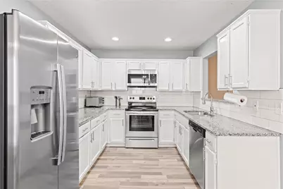 2910 Menlo Park Lane, Carrollton, TX 75007 - Photo 6
