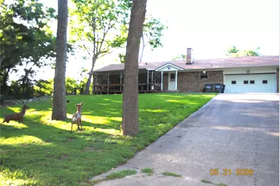 1628 Riverway Lane, Lancaster, TX 75146 - Photo 2
