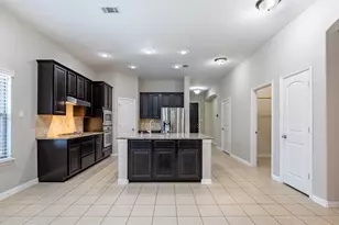 3904 Deer Lake Dr, McKinney, TX 75071 - Photo 10