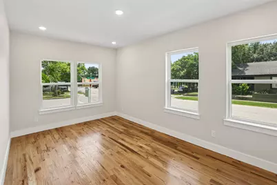 627 S Willomet Avenue, Dallas, TX 75208 - Photo 30