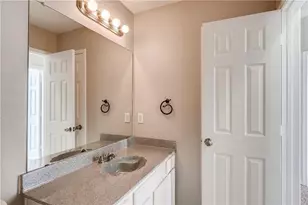 2425 Ravenhurst Dr, Plano, TX 75025 - Photo 18