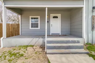 1110 Chestnut St, Bonham, TX 75418 - Photo 2