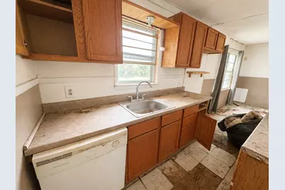 1429 Remington Street, Graham, TX 76450 - Photo 8