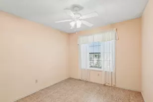 113 E Bancroft Dr, Garland, TX 75040 - Photo 8