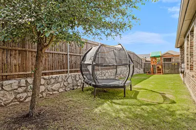 207 Dartmouth Avenue, Farmersville, TX 75442 - Photo 30