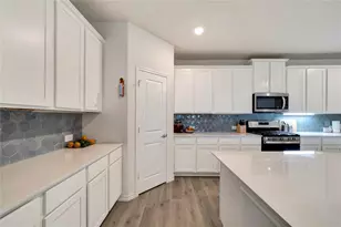 10332 Fall Brk Dr, Aubrey, TX 76227 - Photo 8