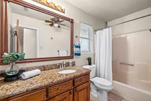1017 Meadowlark Ln, Granbury, TX 76048 - Photo 24