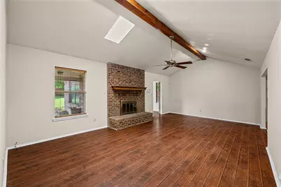 1017 Meadowlark Lane, Granbury, TX 76048 - Photo 10