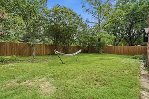 6801 Yolanda Dr, Fort Worth, TX 76112 - Photo 32