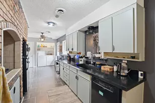 6801 Yolanda Dr, Fort Worth, TX 76112 - Photo 22