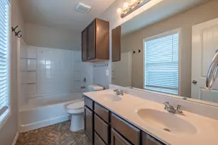 324 Broken Bow Dr, Krum, TX 76249 - Photo 20