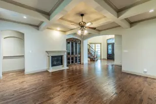7565 Rawlins Ln, Frisco, TX 75036 - Photo 6