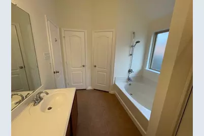 1601 White Willow Lane, Arlington, TX 76002 - Photo 20
