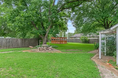 432 W High Street, Wills Point, TX 75169 - Photo 24