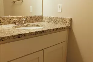 217 Mockingbird Ln, Denton, TX 76209 - Photo 10