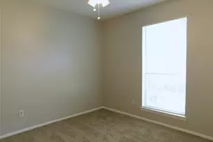 217 Mockingbird Ln, Denton, TX 76209 - Photo 14