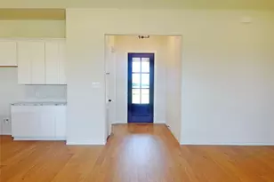 2441 Tyler Wade Trl, Waxahachie, TX 75167 - Photo 2