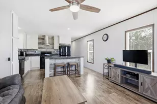 336 Cowboys Ln, Springtown, TX 76082 - Photo 22