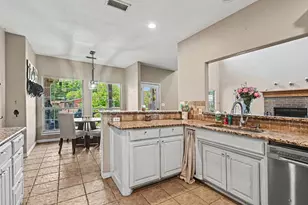 103 Tusk Ct, Weatherford, TX 76085 - Photo 6