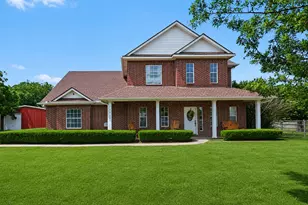 103 Tusk Ct, Weatherford, TX 76085 - Photo 2
