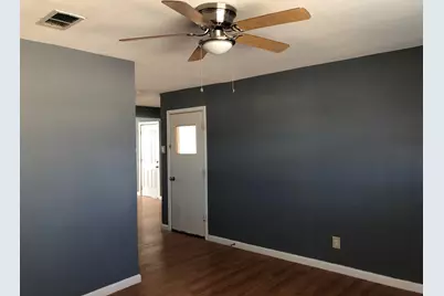 620 E Sears Street, Denison, TX 75021 - Photo 10