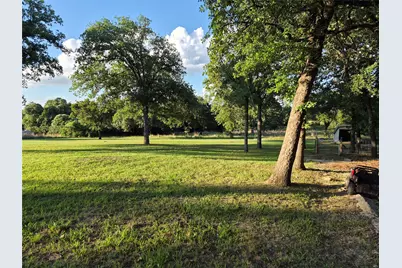 4505 Hunters Glen Court, Granbury, TX 76048 - Photo 32