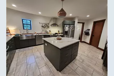 4505 Hunters Glen Court, Granbury, TX 76048 - Photo 4
