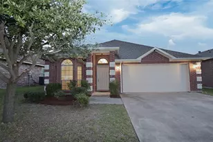 1204 Varacruz Dr, Arlington, TX 76010 - Photo 1