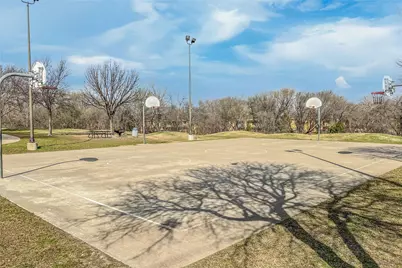 1204 Varacruz Drive, Arlington, TX 76010 - Photo 40