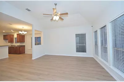 1204 Varacruz Drive, Arlington, TX 76010 - Photo 16
