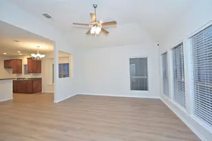 1204 Varacruz Dr, Arlington, TX 76010 - Photo 16
